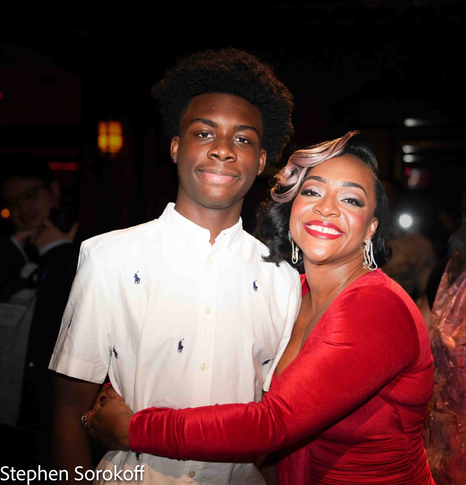 Review: OPERA’S BRANDIE INEZ SUTTON DOES A SOLO SHOWSTOPPER OF AN OPENER FOR 54 BELOW Image