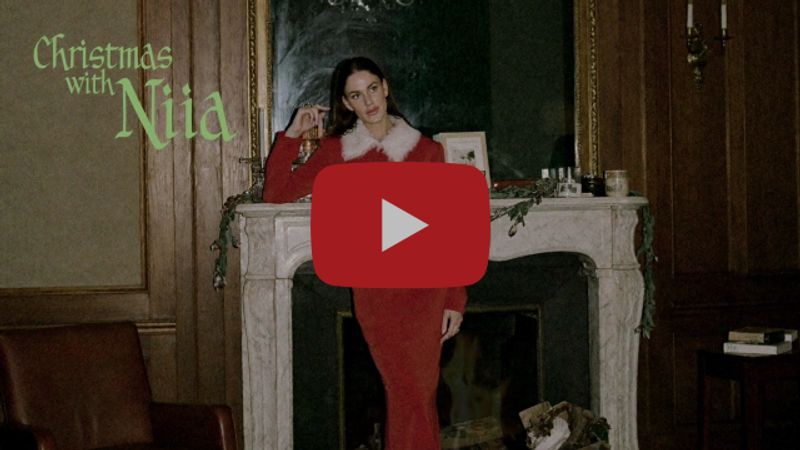 Photos: Niia Announces CHRISTMAS WITH NIIA Holiday Album; Single Out Now — photo 2 of 5