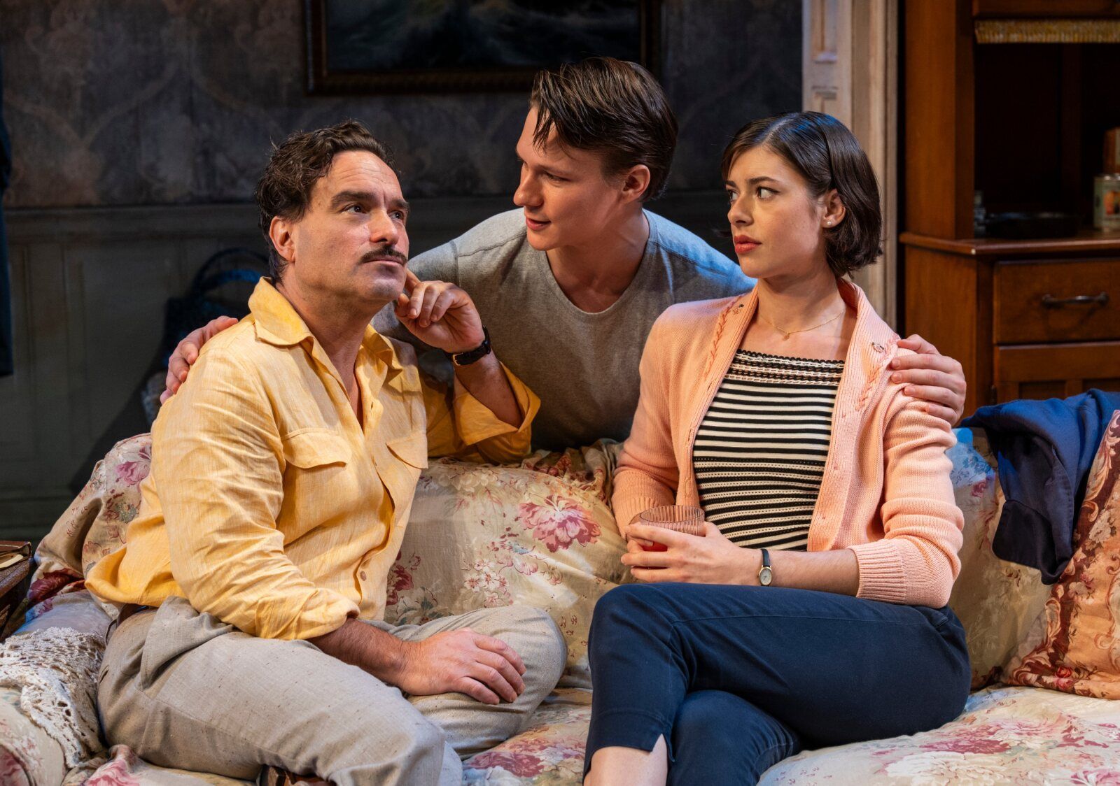 Photos: Johnny Galecki as Tennessee Williams in KOWALSKI — photo 10 of 14