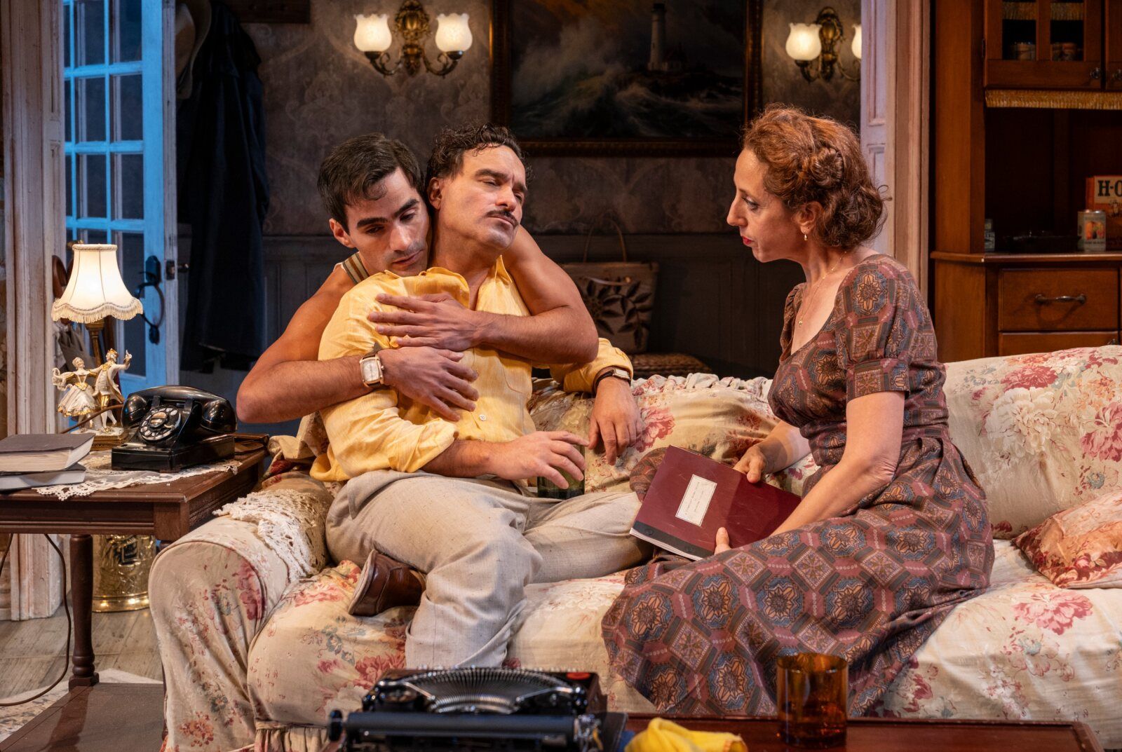 Photos: Johnny Galecki as Tennessee Williams in KOWALSKI — photo 3 of 14