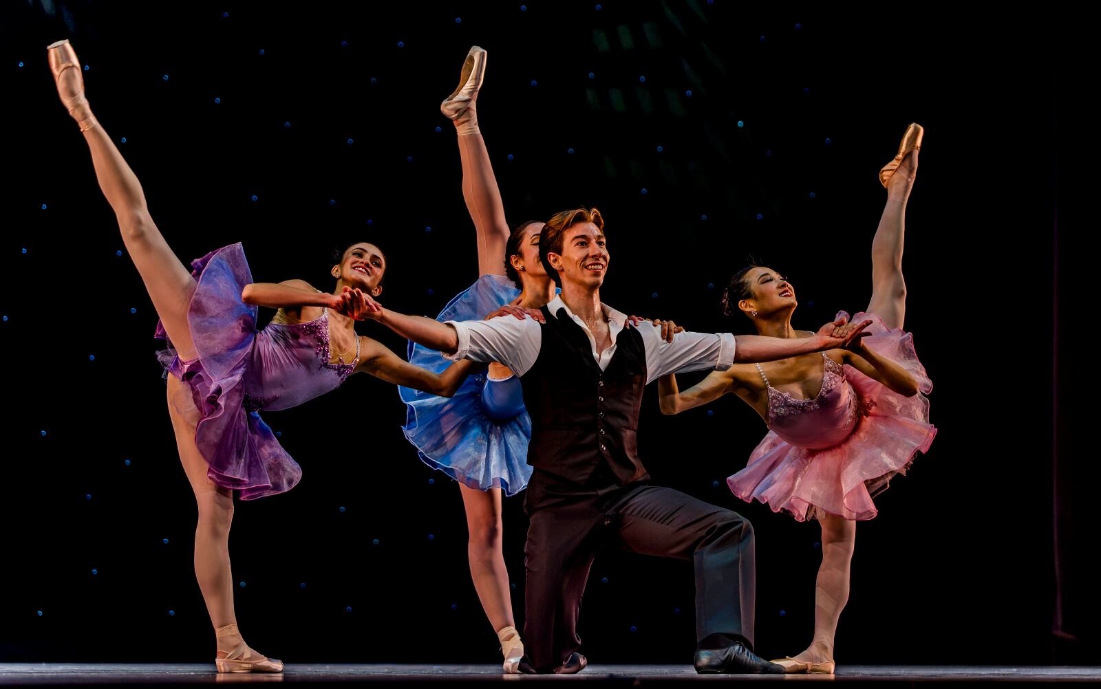 Review: STARS AND STRIPES FOREVER! at The Acedemy Of Music Image