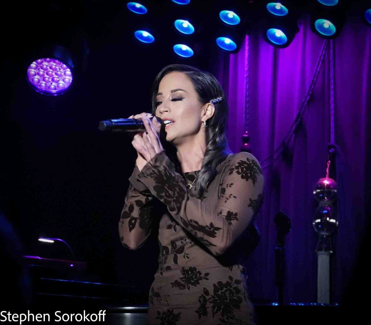 Review: Broadway Baby Andrea McArdle Struts Her Stuff at Beechman Residency Image