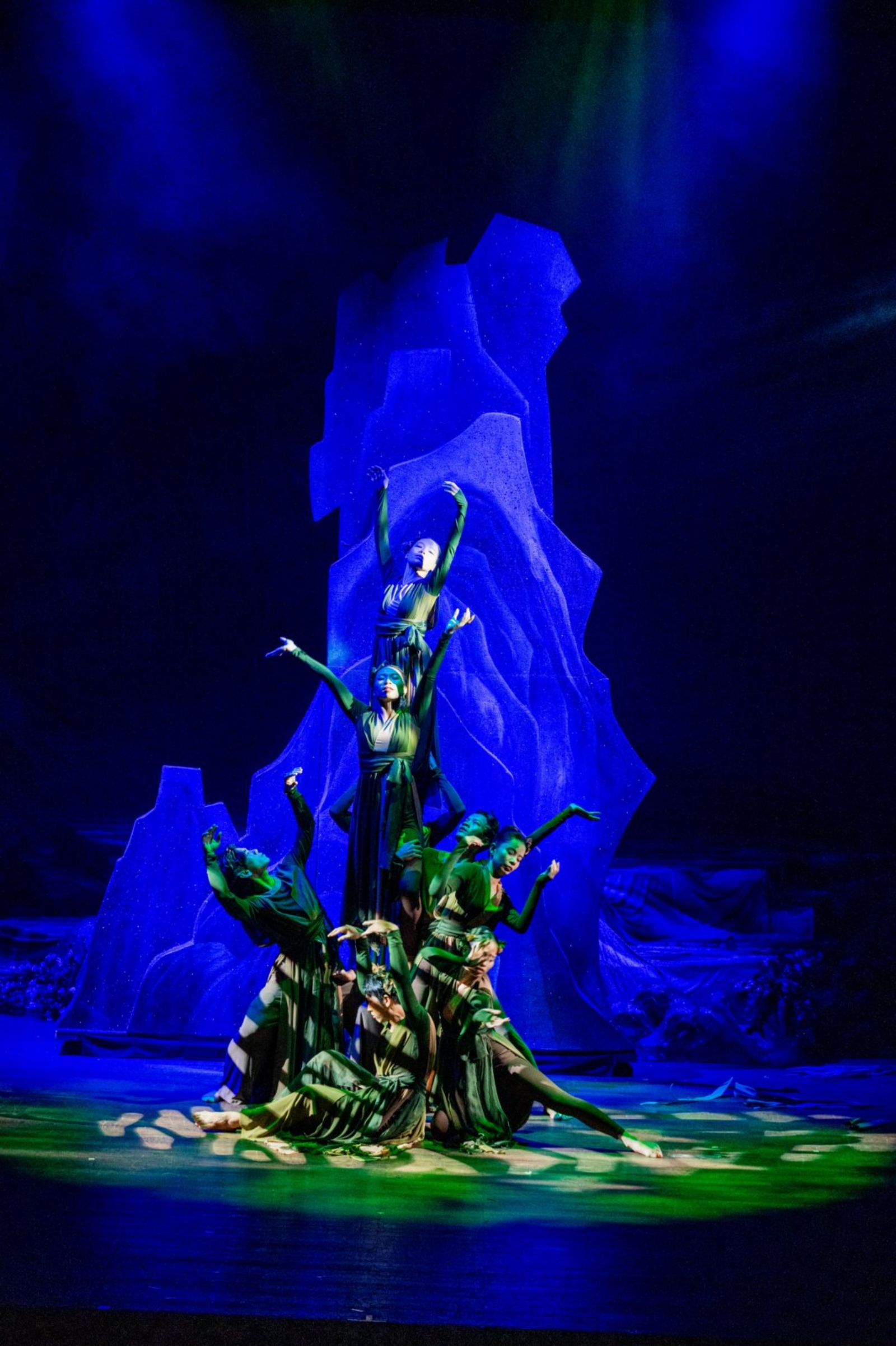 Photos: First Look At THE WATERMELON PRINCE: THE MUSICAL At The Saigon Opera House — photo 5 of 21