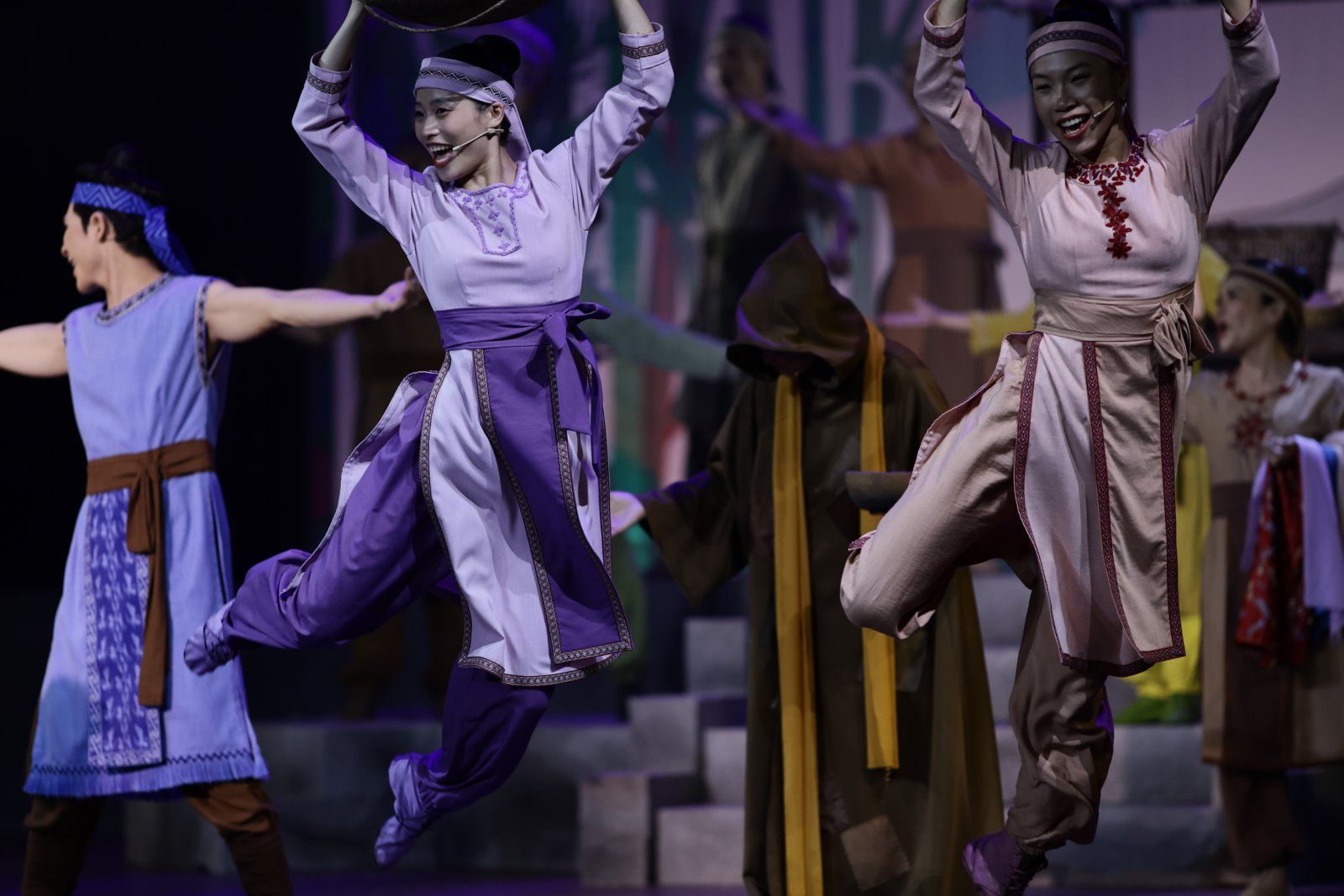Photos: First Look At THE WATERMELON PRINCE: THE MUSICAL At The Saigon Opera House — photo 16 of 21