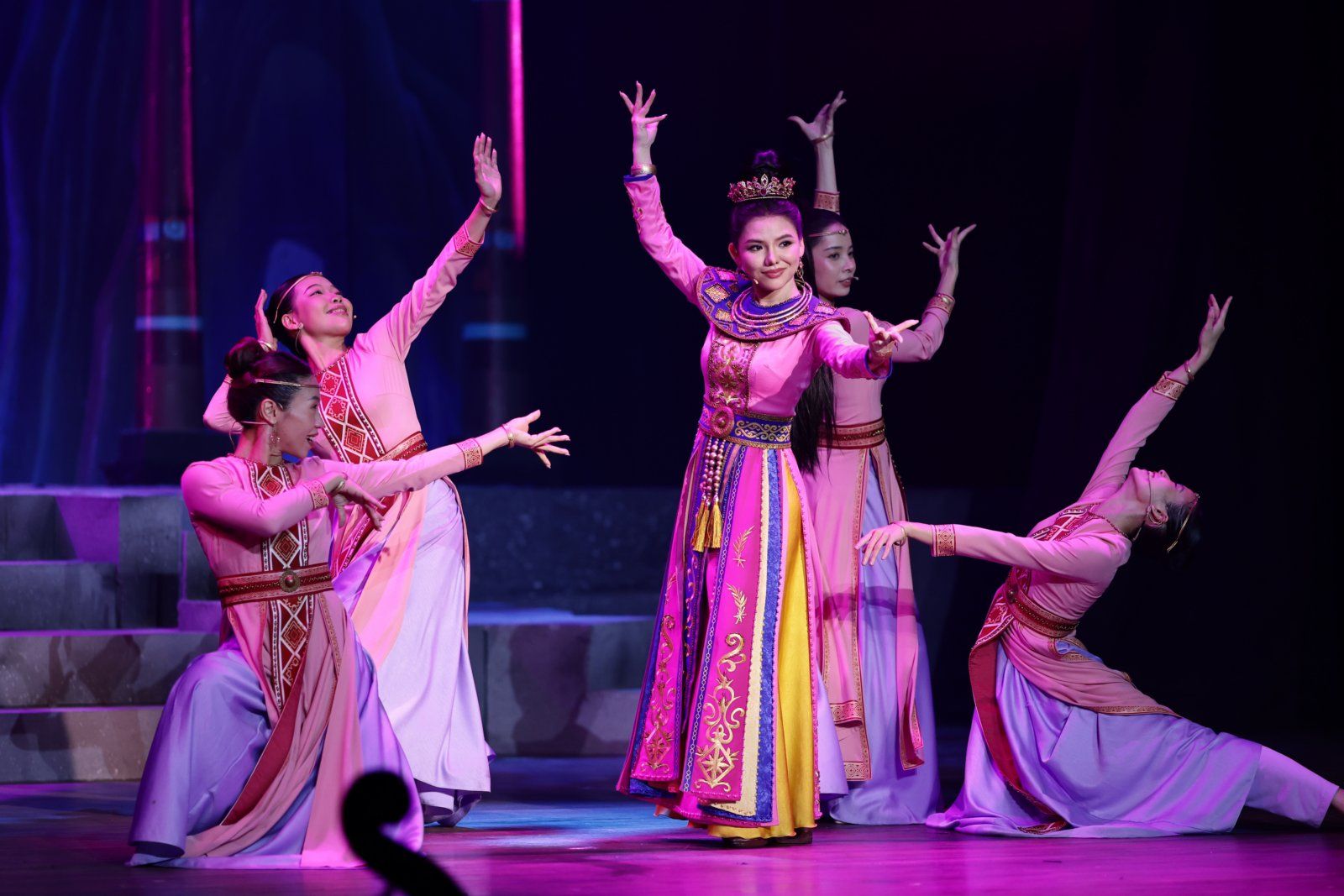 Photos: First Look At THE WATERMELON PRINCE: THE MUSICAL At The Saigon Opera House — photo 17 of 21