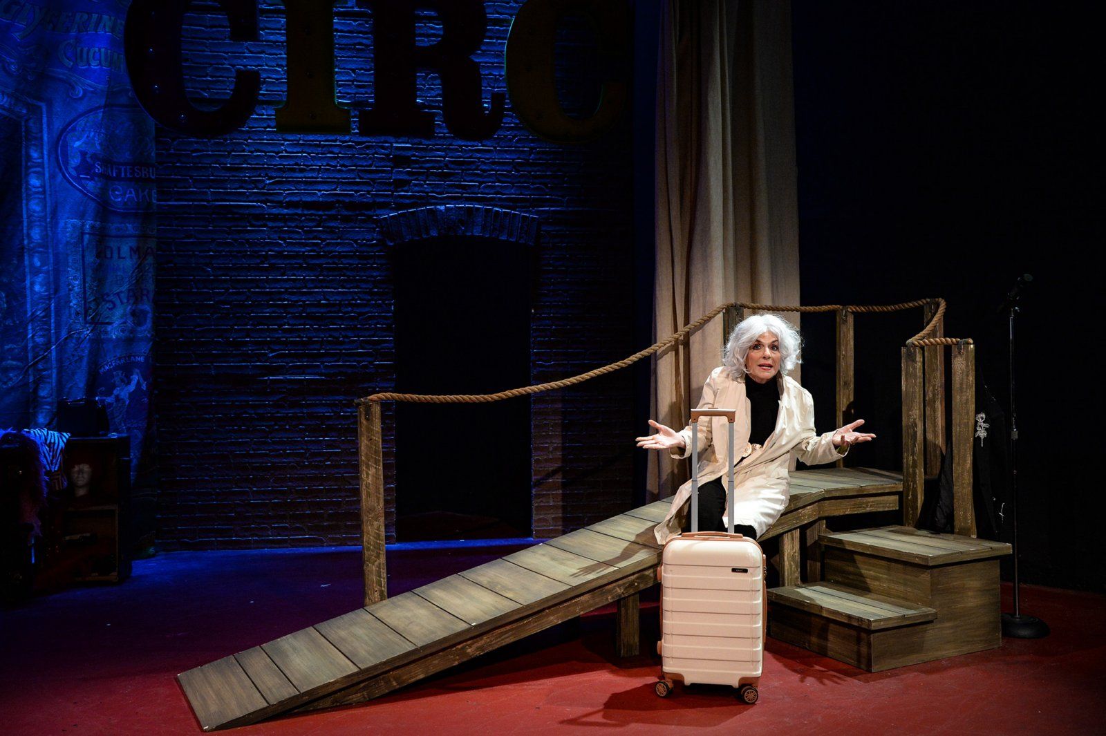 Photos: THE BEST MEDICINE Receives West Coast Premiere At The Odyssey Theatre — photo 10 of 15