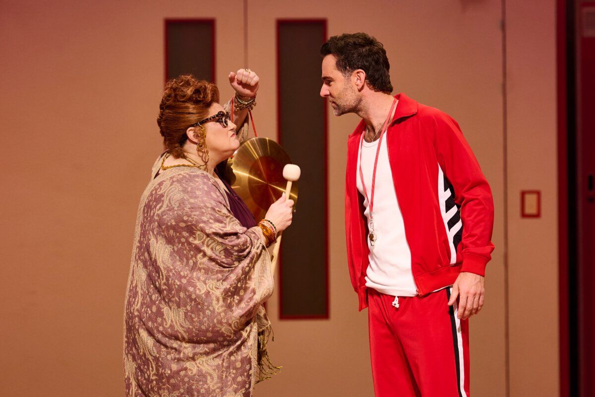 Photos: Harry Judd, KayCee Stroh, and More in HIGH SCHOOL MUSICAL at Troubadour Wembley Park Theatre — photo 24 of 29