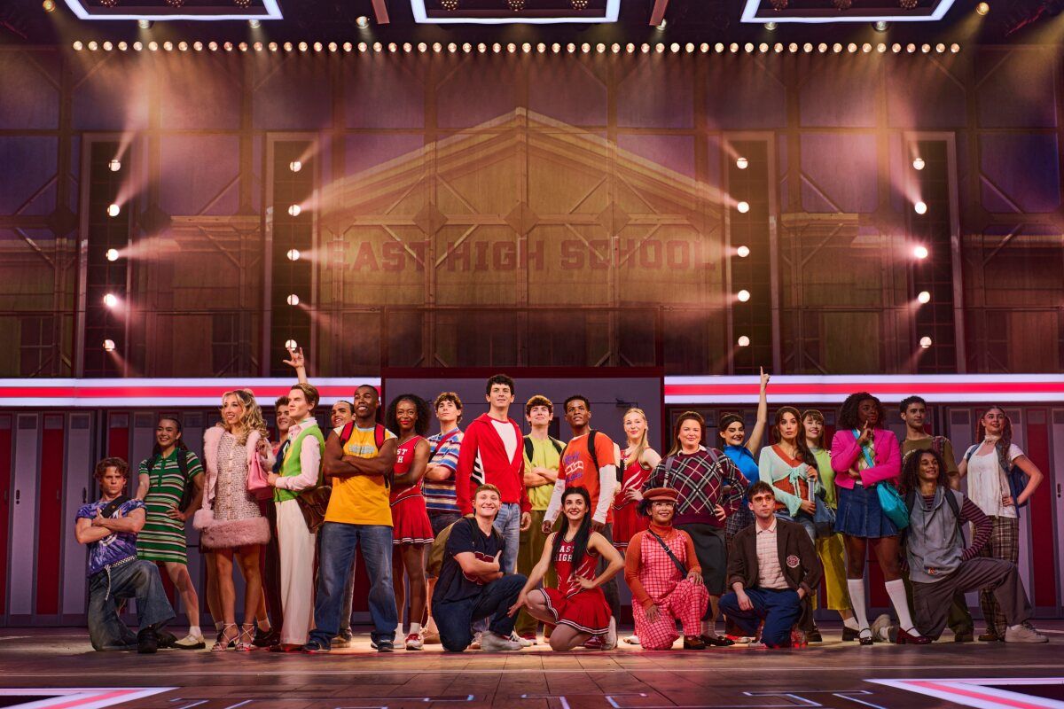 Photos: Harry Judd, KayCee Stroh, and More in HIGH SCHOOL MUSICAL at Troubadour Wembley Park Theatre — photo 11 of 29