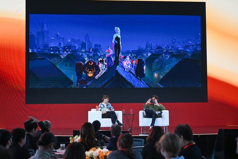Photos: Samuel L. Jackson, James Gunn, Big Sean at Crunchyroll Anime Future Forum — photo 10 of 17
