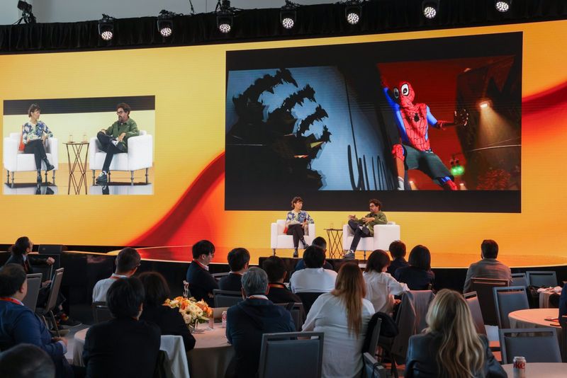 Photos: Samuel L. Jackson, James Gunn, Big Sean at Crunchyroll Anime Future Forum — photo 9 of 17