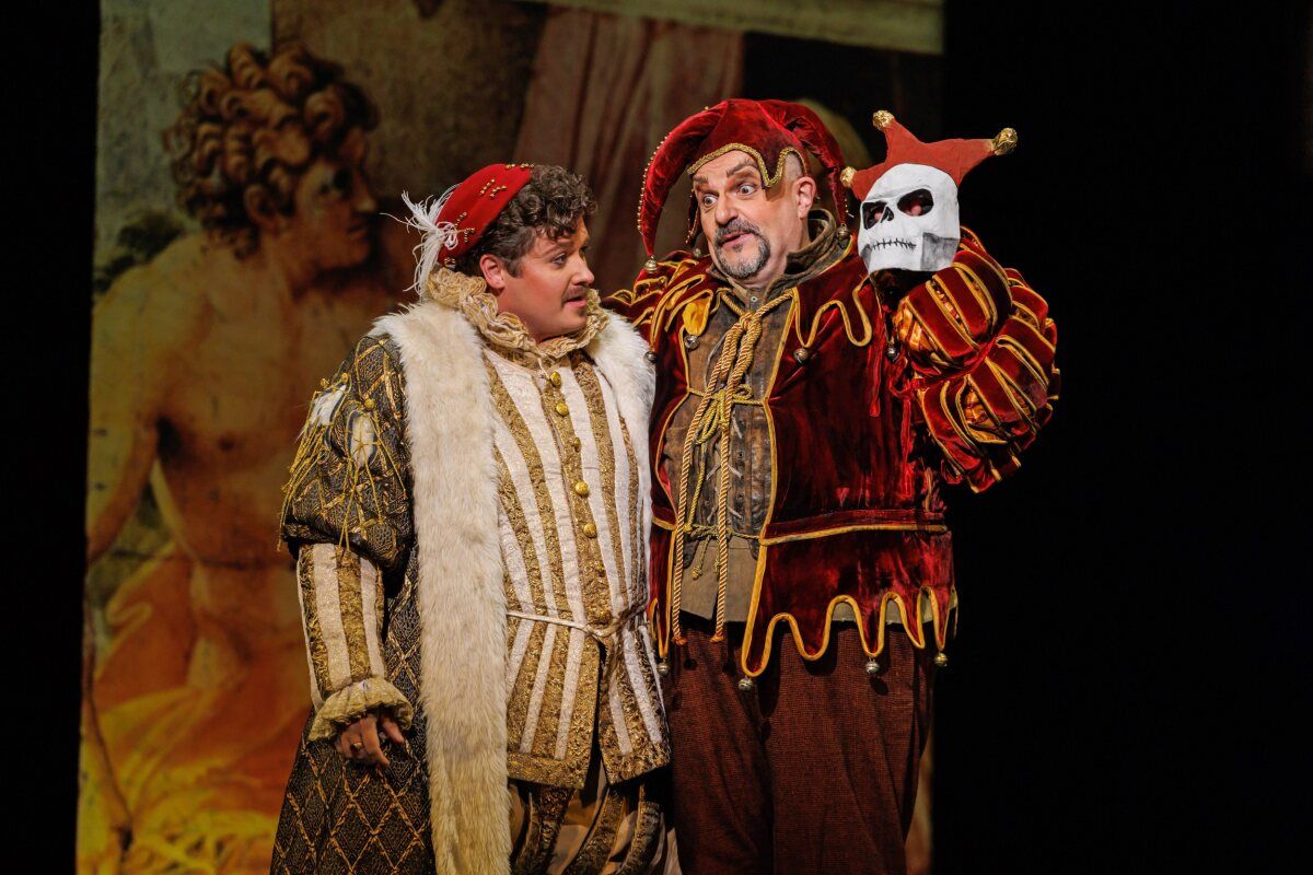 Photos: Pittsburgh Opera's RIGOLETTO Continues at the Benedum Center — photo 7 of 38