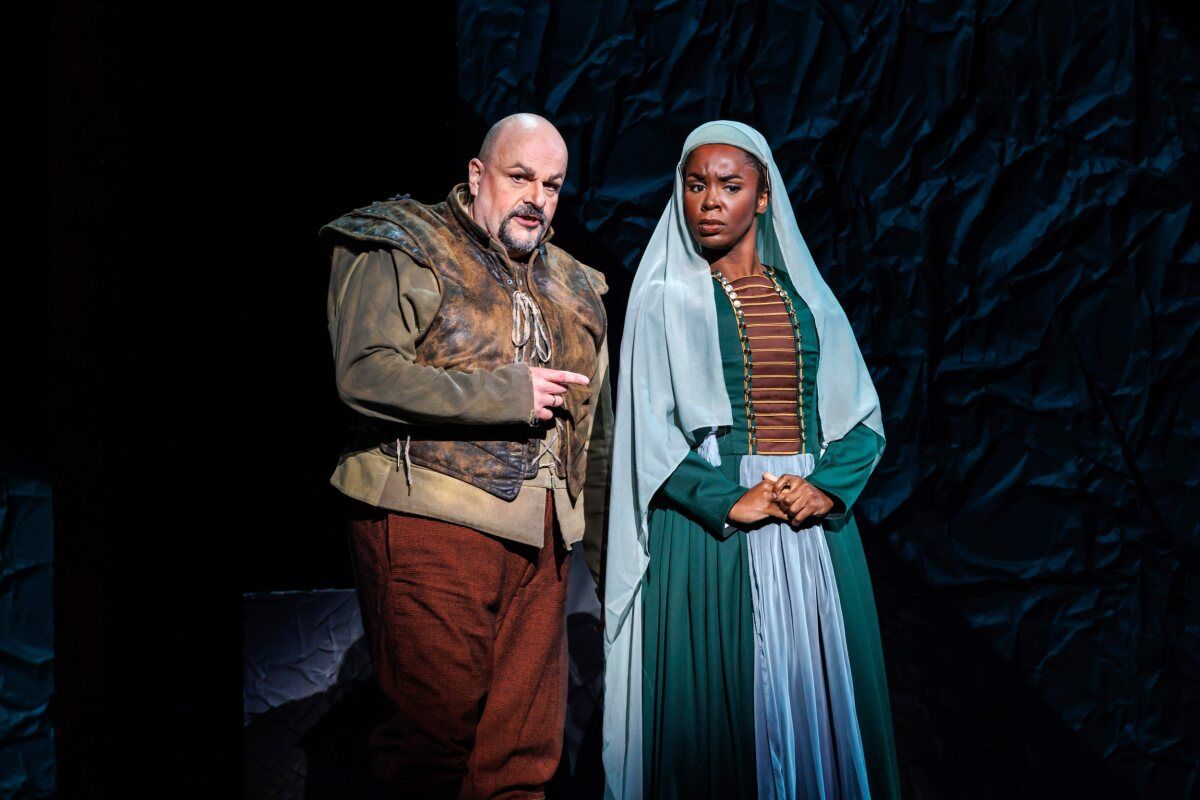 Photos: Pittsburgh Opera's RIGOLETTO Continues at the Benedum Center — photo 20 of 38