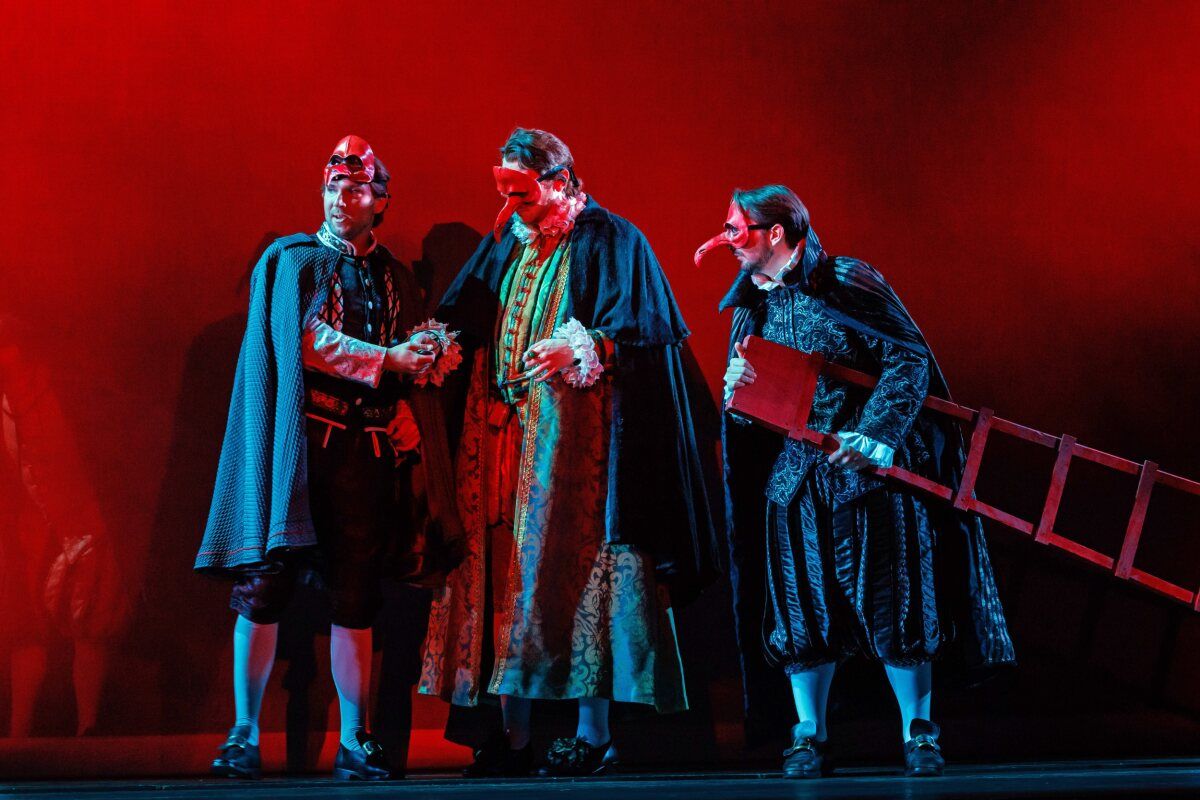 Photos: Pittsburgh Opera's RIGOLETTO Continues at the Benedum Center — photo 14 of 38