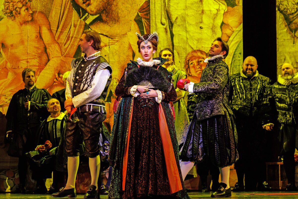 Photos: Pittsburgh Opera's RIGOLETTO Continues at the Benedum Center — photo 10 of 38