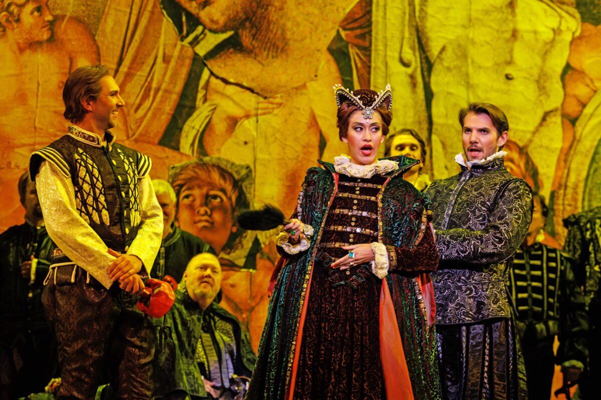 Photos: Pittsburgh Opera's RIGOLETTO Continues at the Benedum Center — photo 9 of 38