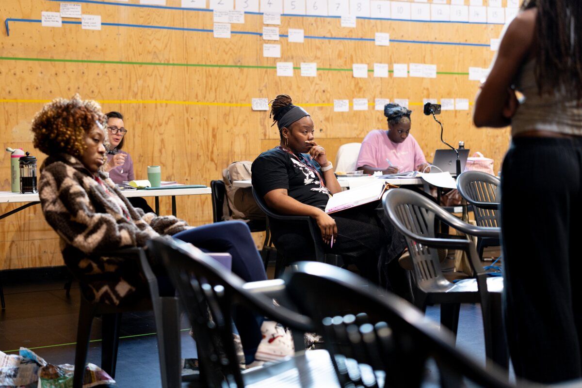 Photos: GIRLS in Rehearsal at the Young Vic Theatre — photo 9 of 22