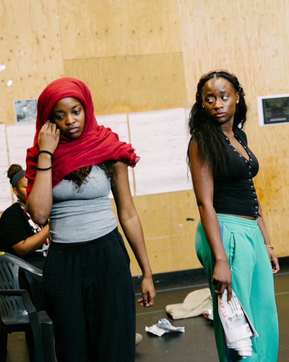 Photos: GIRLS in Rehearsal at the Young Vic Theatre — photo 22 of 22