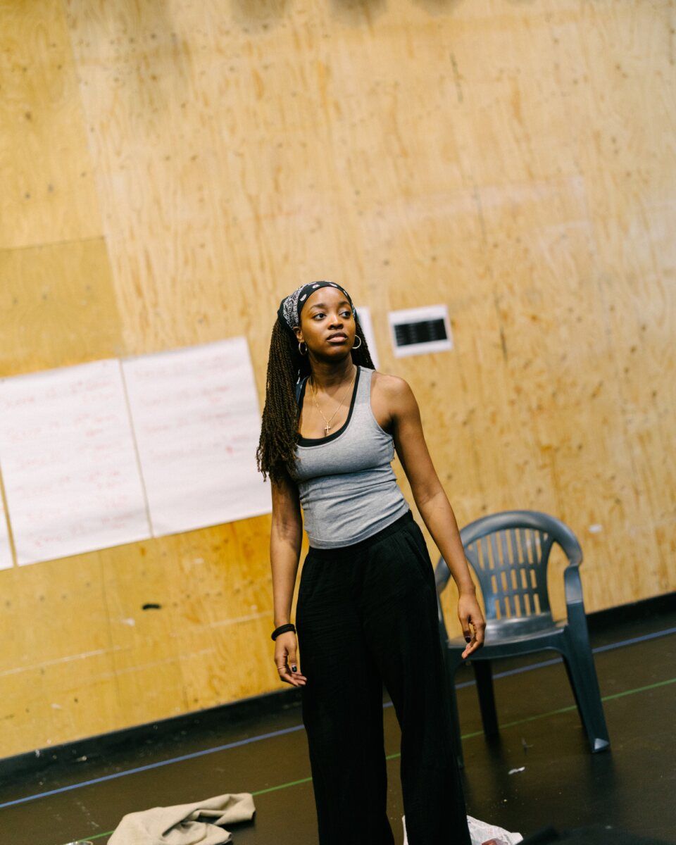 Photos: GIRLS in Rehearsal at the Young Vic Theatre — photo 21 of 22