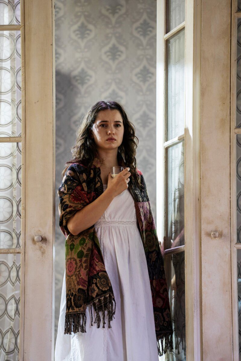 Photos: Kristin Scott Thomas, Stephen Mangan, and More in THE CHERRY ORCHARD — photo 7 of 21