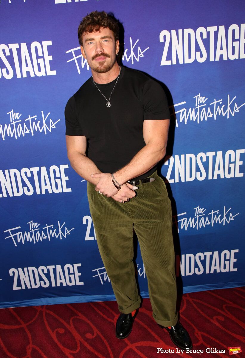 Photos: The Cast of THE FANTASTICKS Is Getting Ready for Broadway — photo 17 of 31