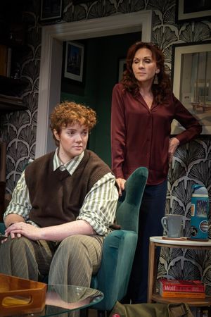 Shannon Purser & Marilu Henner @ BroadwayWorld Shannon Purser & Marilu Henner Photo