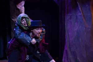 Dana DeRuyck, Gus Krieger @ BroadwayWorld Dana DeRuyck, Gus Krieger Photo