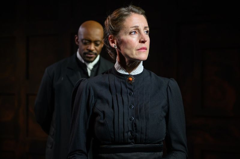 Review: GHOSTS, Jermyn Street Theatre Image