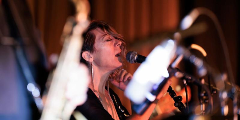 Photos: Sam First's Annual Benefit Honors Herbie Hancock & Darlene Chan — photo 7 of 9