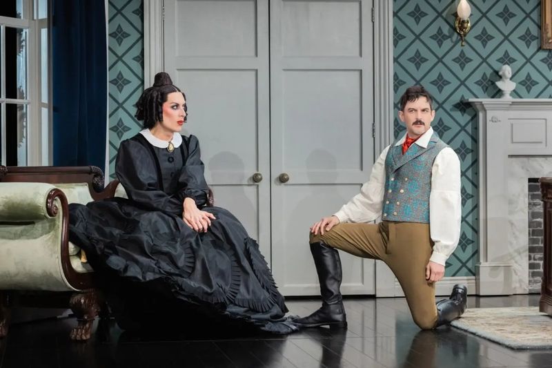 Review: OH, MARY! at Curran Theatre Image