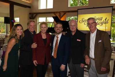 Christy Altomare, Dan Foster, Liz Callaway, Chris Crook, Board member Greg Kammerer,  Photo
