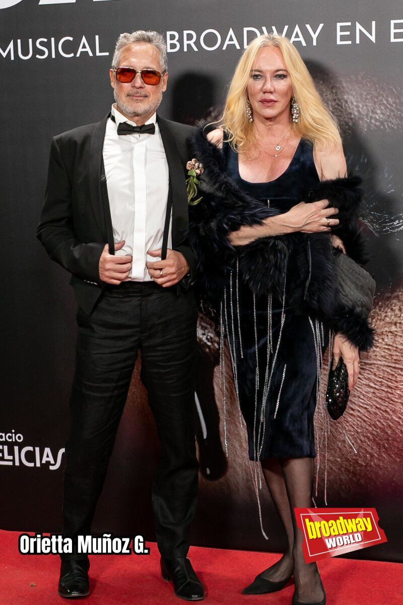 PHOTOS: Descubre quiénes no quisieron perderse la alfombra roja de CABARET — photo 24 of 28