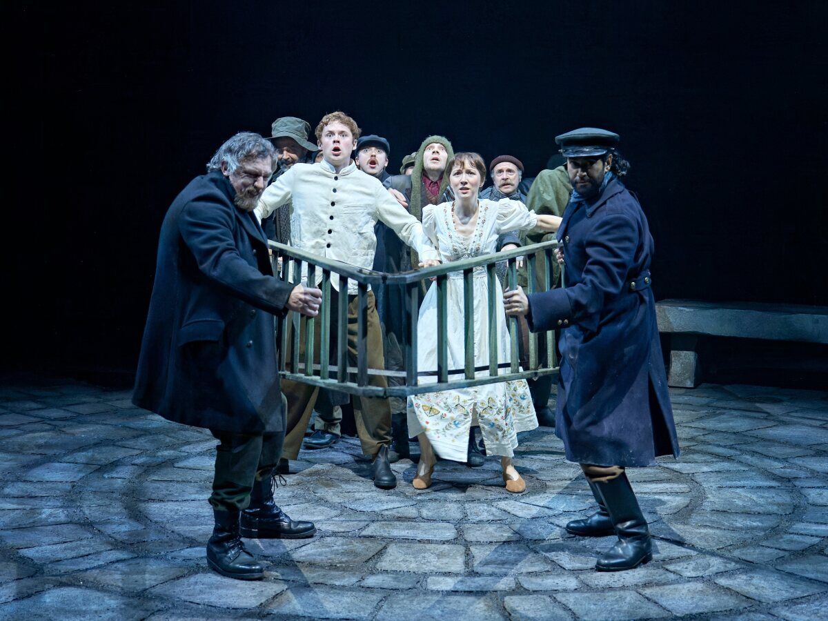 Photos: Mathew Horne and More in TWELFTH NIGHT at the Crucible — photo 11 of 11