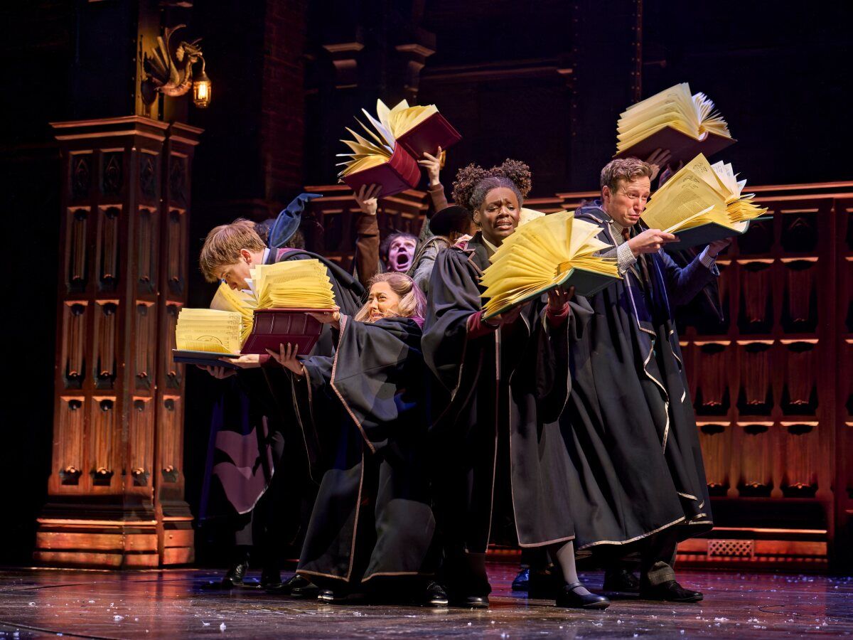 Photos: HARRY POTTER AND THE CURSED CHILD Extends; First Look at New Cast — photo 4 of 5