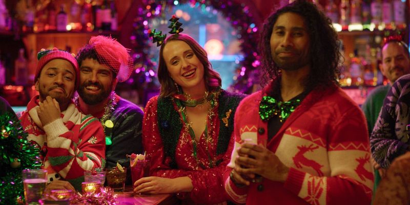 Photos: CHRISTMAS POP UP to Stream on Prime Video and Apple TV — photo 6 of 7