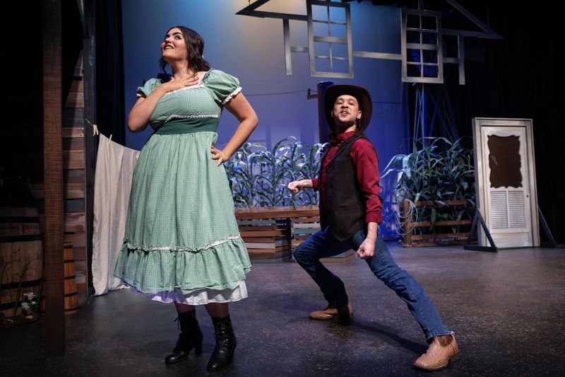 Review: OKLAHOMA! at Georgetown Palace Image