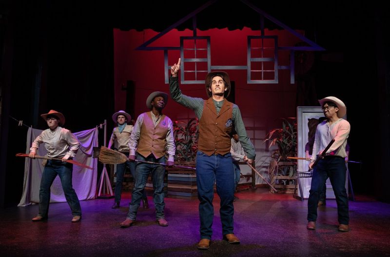 Review: OKLAHOMA! at Georgetown Palace Image