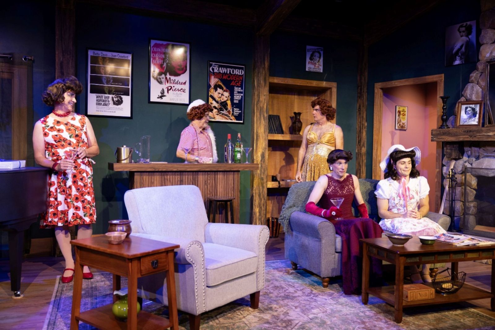 Photos: WHO KILLED JOAN CRAWFORD? Extended at Island City Stage — photo 2 of 7