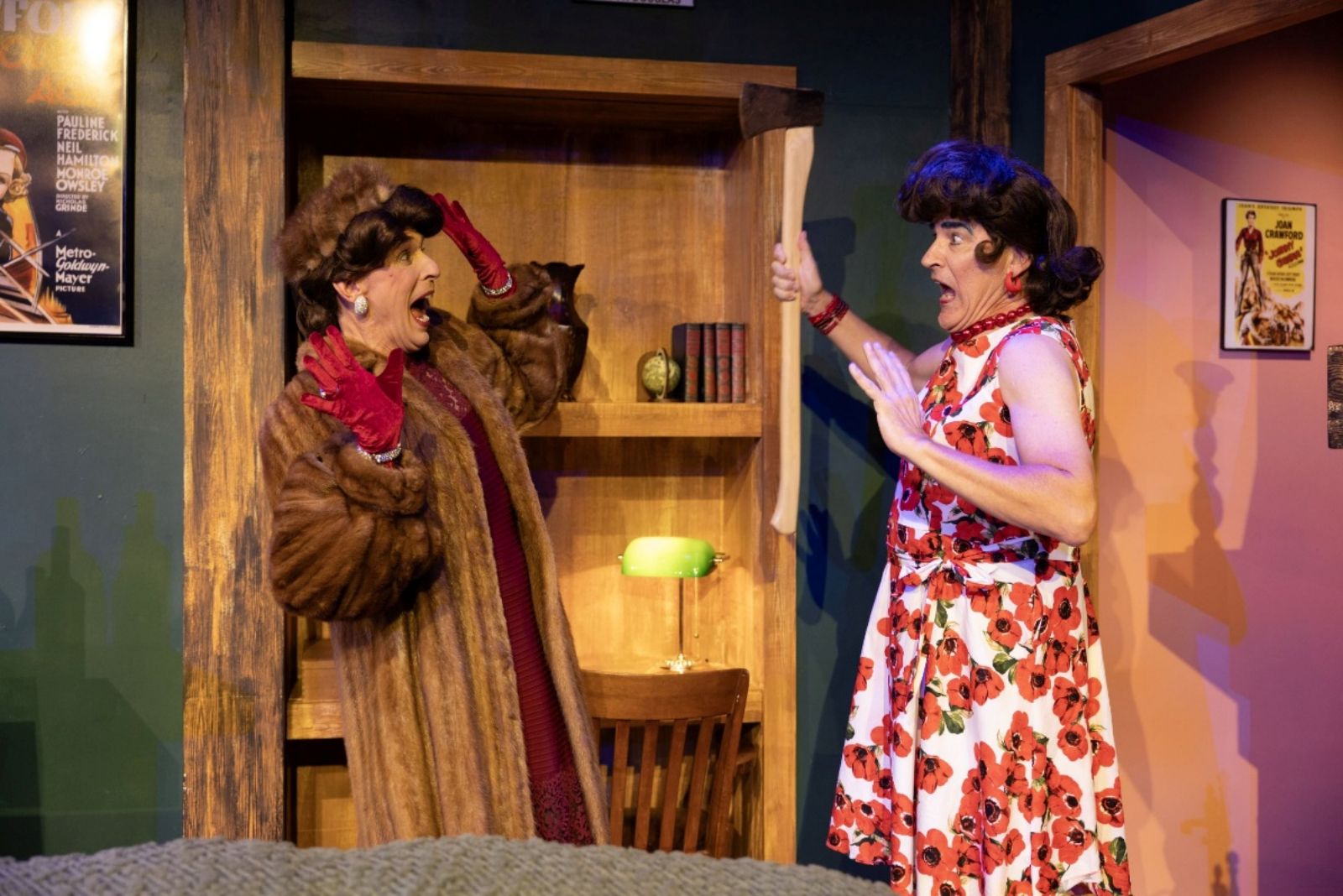 Photos: WHO KILLED JOAN CRAWFORD? Extended at Island City Stage — photo 3 of 7