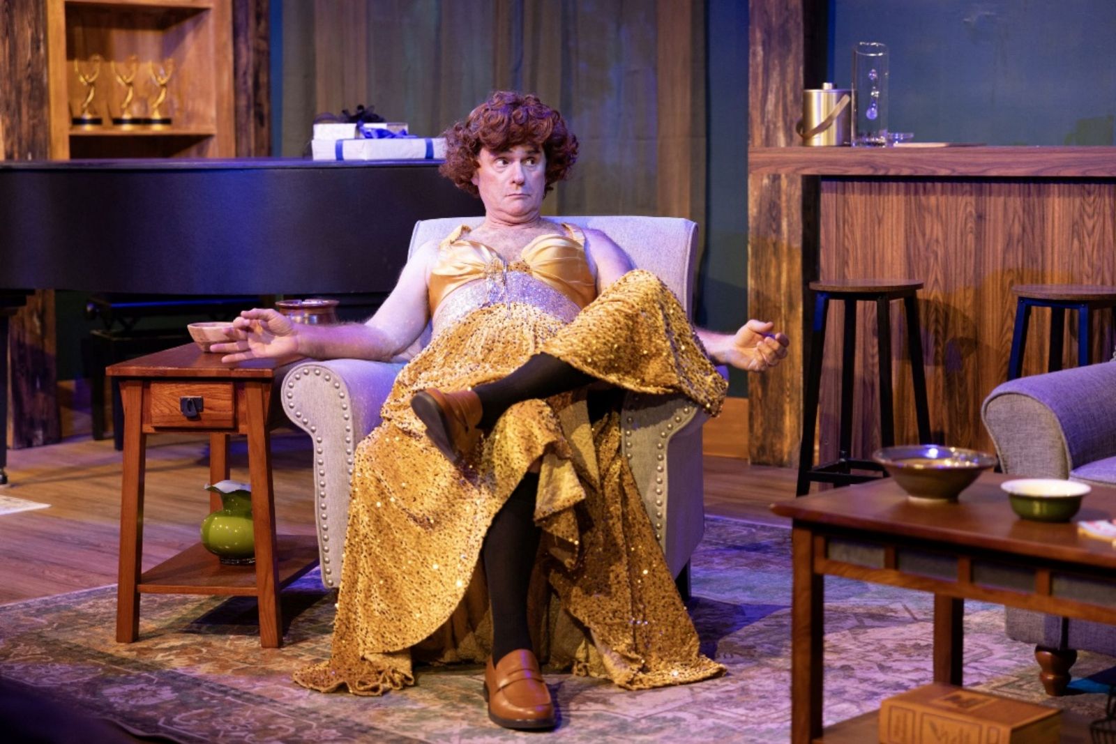 Photos: WHO KILLED JOAN CRAWFORD? Extended at Island City Stage — photo 5 of 7