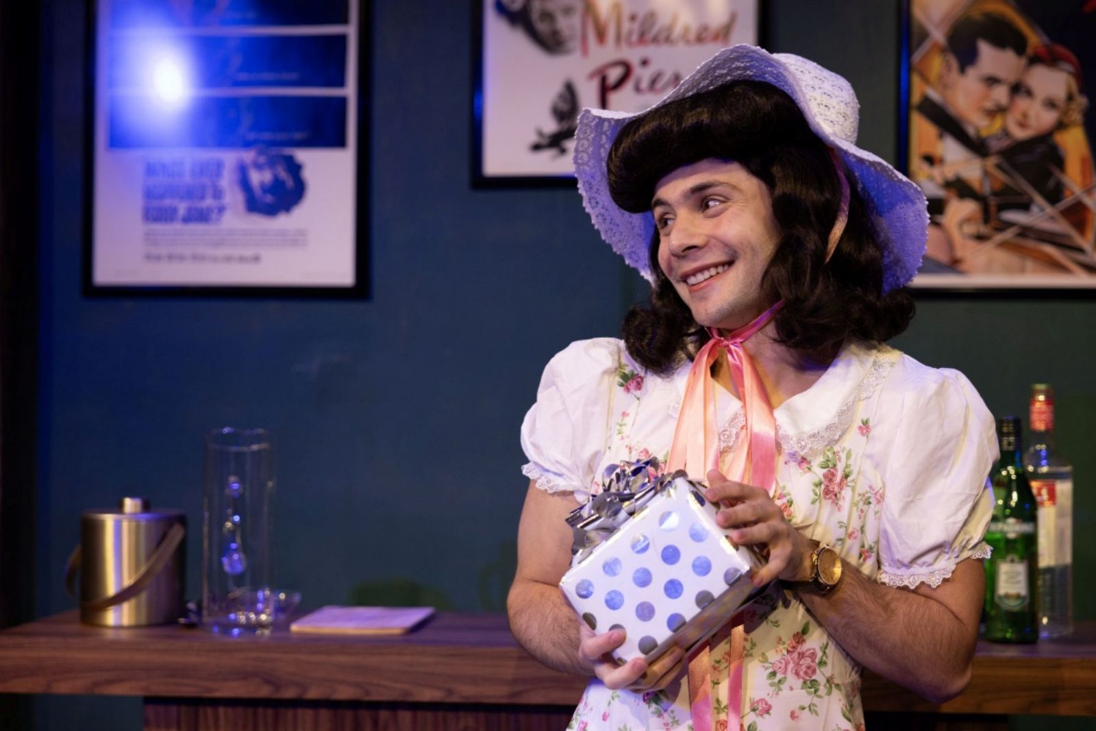 Photos: WHO KILLED JOAN CRAWFORD? Extended at Island City Stage — photo 7 of 7