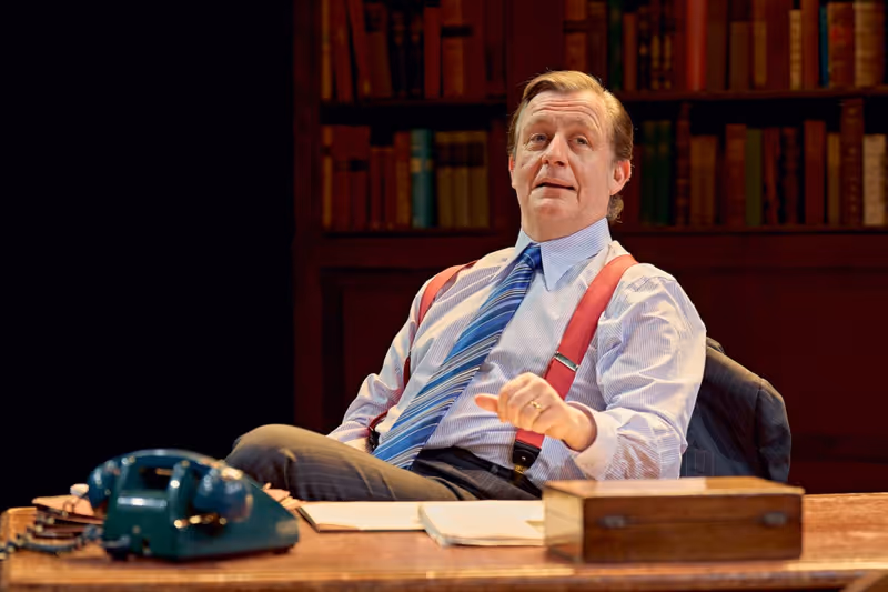 Review: GANG OF THREE, Richmond Theatre Image