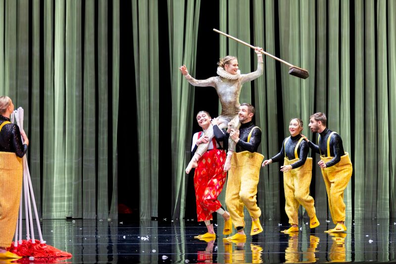 Photos: DUCK POND to Make McCallum Theatre Debut in Palm Desert — photo 20 of 35