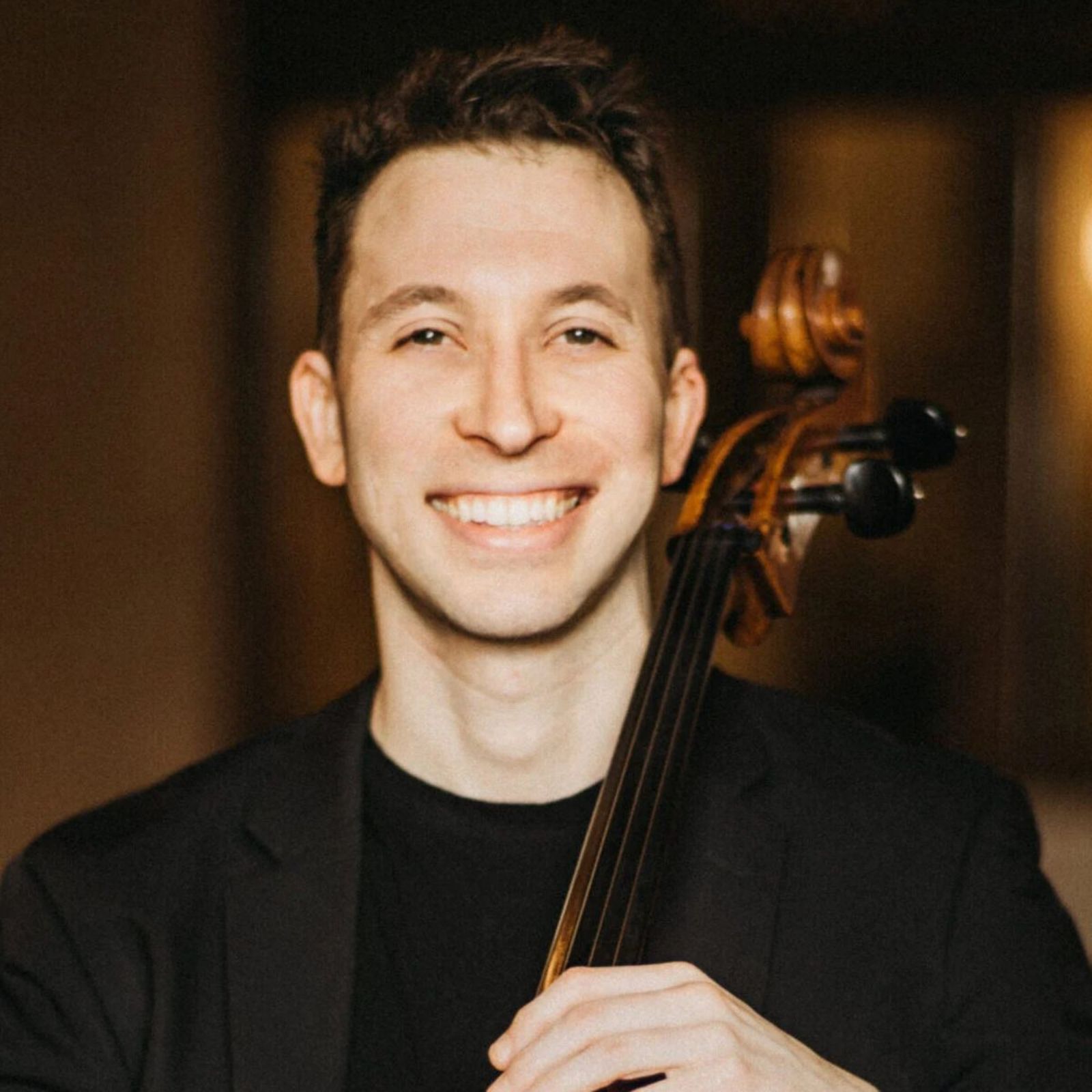 Photos: Benjamin Beilman to Perform Barber and Brahms at Pasadena Classical Season — photo 2 of 7