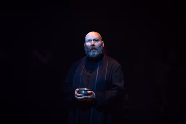 Adam Pearce Photo