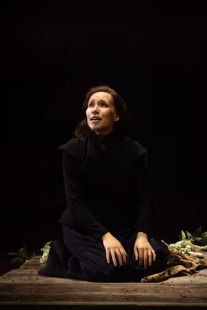 Liv Andrusier @ BroadwayWorld Liv Andrusier Photo