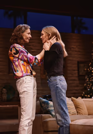 Allison Janney, Lily Rabe Photo