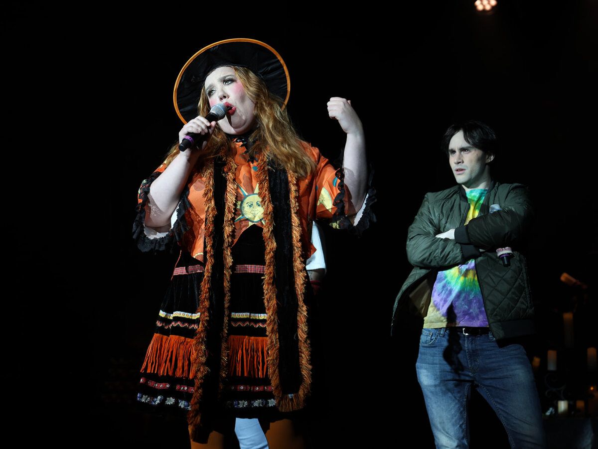 Photos: I PUT A SPELL ON YOU: A SANDERSON SISTER ACT Raises 5,000 — photo 20 of 30