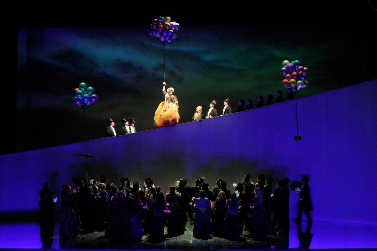 Amina Edris and the San Francisco Opera Chorus at Photos: MANON at San Francisco Opera