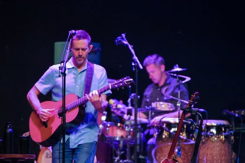 Review: RINGS: THE ACOUSTIC TOUR at The Fillmore Minneapolis Image