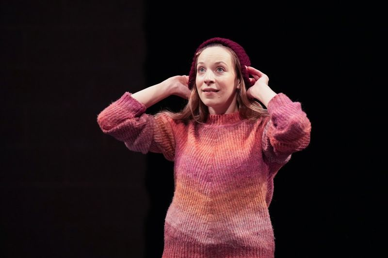 Review: TWELVE KINDS OF ICE at Children's Theatre Company Image